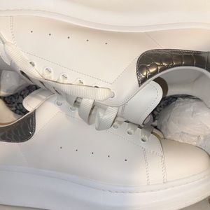 COPY - Alexander McQueen shoes son wore twice
